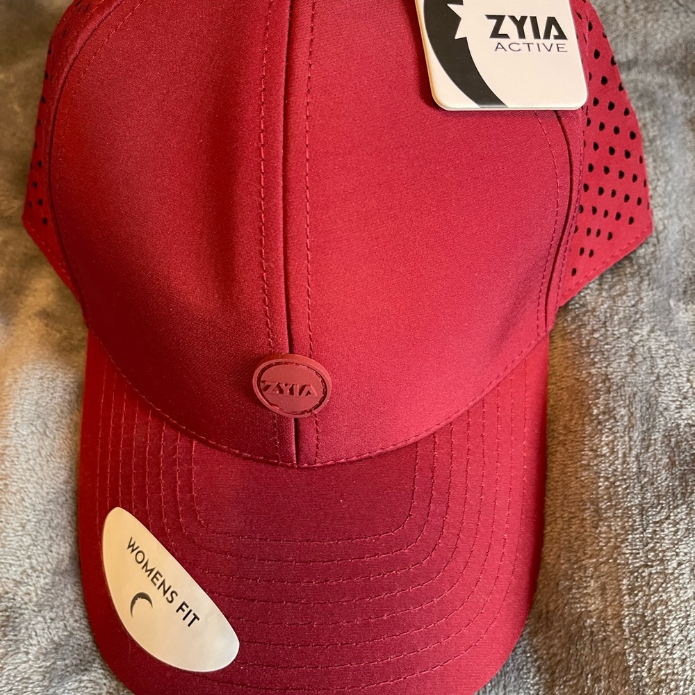 NWT Zyia Active Maroon Curved Brim Vortex Snapback Cap One Size